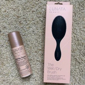 NEW Lunata hair spray and wet/dry brush